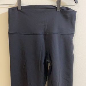 Black Lululemon high waisted leggings